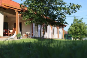 Tündérkert Villa